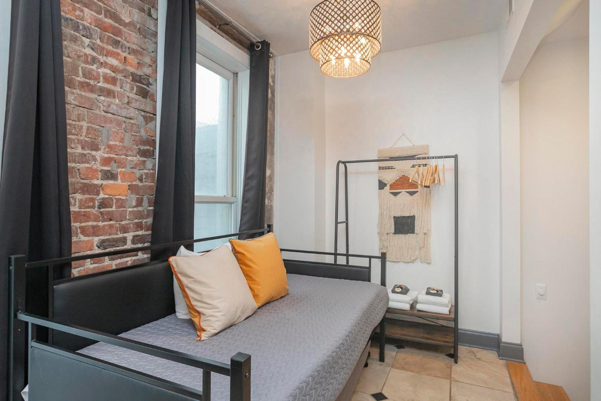 Loft Literally On Broadway Live Music & Bars Нэшвилл Экстерьер фото
